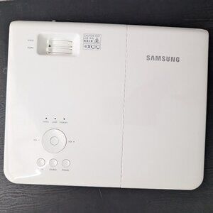 Samsung projector